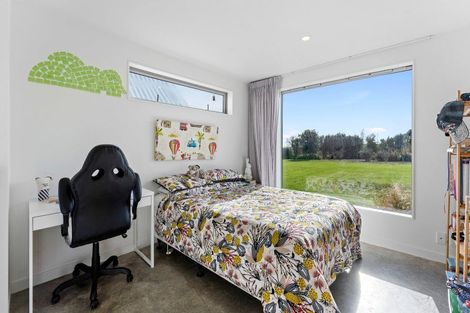 Photo of property in 48 Mountain View Drive, Manakau, Otaki, 5583