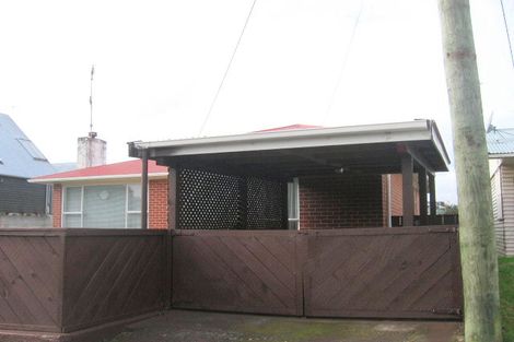 Photo of property in 80 Mana View Road, Paremata, Porirua, 5026