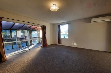 Photo of property in 37 Donnington Street, Parklands, Christchurch, 8083