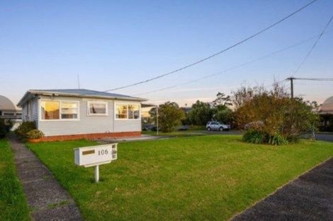 Photo of property in 106 Eversleigh Road, Belmont, Auckland, 0622