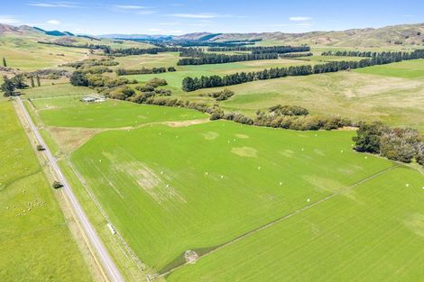 Photo of property in 54 Mcraes Road, Waikari, 7385