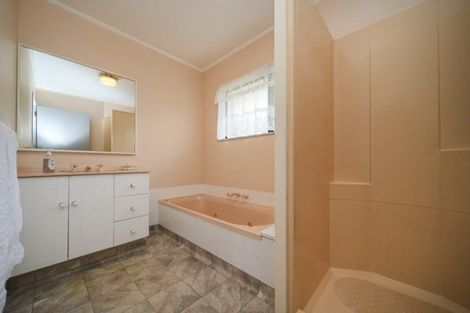Photo of property in 10 Purdie Place, Milson, Palmerston North, 4414