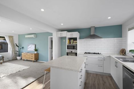 Photo of property in 12 Briggs Road, Mairehau, Christchurch, 8052