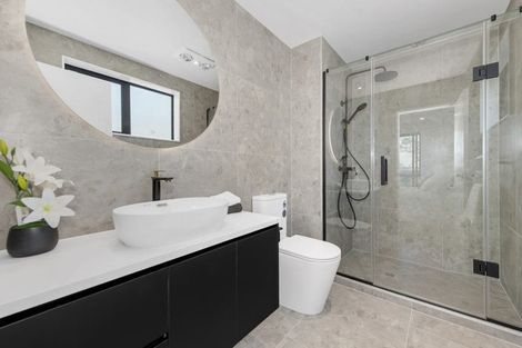 Photo of property in 13 Catalina Avenue, Rosehill, Papakura, 2113