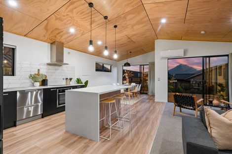 Photo of property in 67 Jack Hanley Drive, Jacks Point, Queenstown, 9371