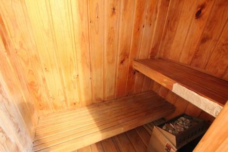 Photo of property in 2 Kensington Street, Tokoroa, 3420