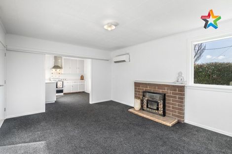Photo of property in 15 Park Street, Winton, 9720