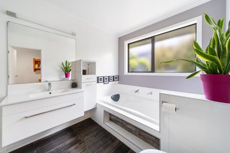 Photo of property in 86 Ritchie Road, Parua Bay, Whangarei, 0174