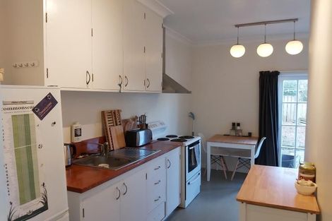 Photo of property in 26 Lerwick Terrace, Melrose, Wellington, 6023