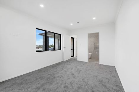 Photo of property in 186a Pakuranga Road, Pakuranga, Auckland, 2010