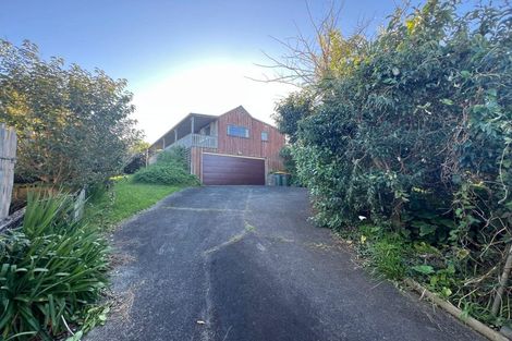 Photo of property in 928a Whangaparaoa Road, Manly, Whangaparaoa, 0930