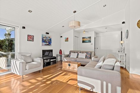 Photo of property in 45 Riverside Drive, Point Wells, Warkworth, 0986