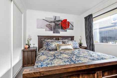 Photo of property in 33 Limbrick Crescent, Wigram, Christchurch, 8042