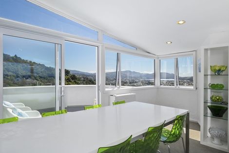 Photo of property in 104 Cliffs Road, Saint Clair, Dunedin, 9012