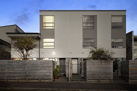 Photo of property in 8/24 Princess Terrace, Newtown, Wellington, 6021