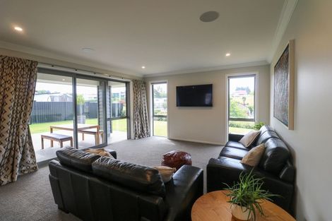 Photo of property in 10 Grosvenor Grange, Gleniti, Timaru, 7910