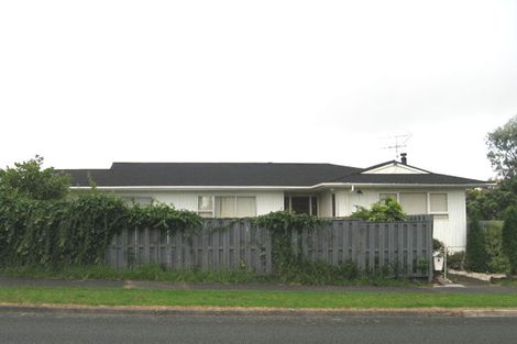 Photo of property in 5 Porritt Avenue, Chatswood, Auckland, 0626