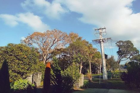 Photo of property in 2/58 Cliff Road, Torbay, Auckland, 0630