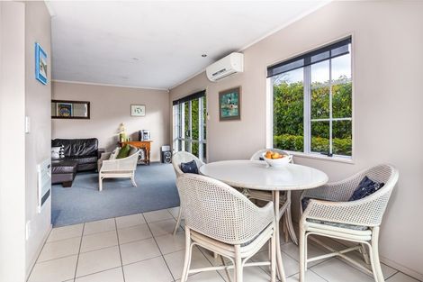 Photo of property in 2/12 Parata Street, Two Mile Bay, Taupo, 3330