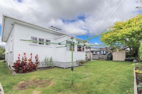 Photo of property in 2 Carrington Street, Inglewood, 4330
