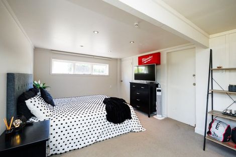 Photo of property in 12 Kent Crescent, Awapuni, Palmerston North, 4412