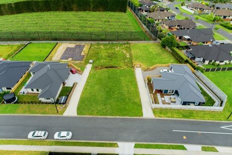 Photo of property in 6 Sam Heywood Place, Pyes Pa, Tauranga, 3112