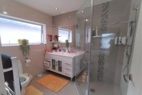 Photo of property in 69 Castlederg Drive, Flat Bush, Auckland, 2019