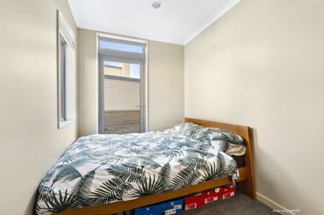 Photo of property in 17/15 Roxburgh Street, Mount Victoria, Wellington, 6011