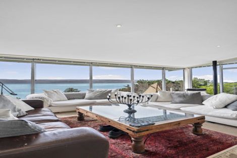 Photo of property in 36a Fortification Road, Karaka Bays, Wellington, 6022