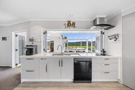 Photo of property in 134 North Shore Road, Eskdale, Napier, 4182