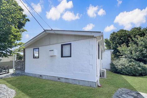 Photo of property in 5 Hallewell Road, Twizel, 7901