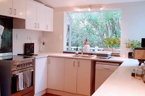 Photo of property in 1/18 Firth Road, Torbay, Auckland, 0630