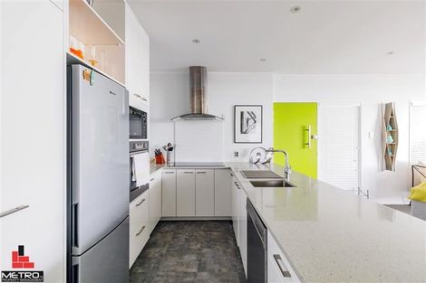 Photo of property in 56 Hackett Street, Saint Marys Bay, Auckland, 1011