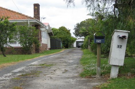 Photo of property in 4a Sullivan Avenue, Mangere Bridge, Auckland, 2022