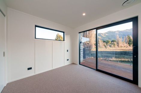 Photo of property in 7 Kamana Rise, Wanaka, 9382