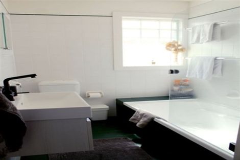 Photo of property in 23 Aberdeen Road, Saint Clair, Dunedin, 9012