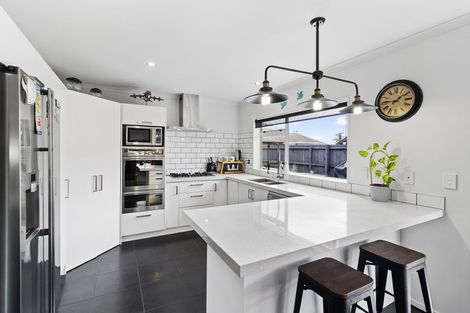 Photo of property in 4 Vermont Court, Huntington, Hamilton, 3210