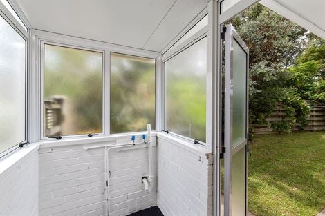 Photo of property in 4/32 Wicklow Road, Narrow Neck, Auckland, 0622