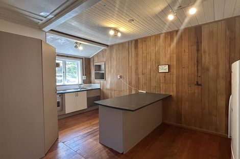 Photo of property in 19 Hadfield Terrace, Kelburn, Wellington, 6012