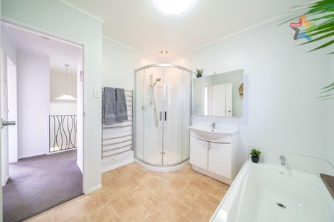 Photo of property in 50 Acacia Avenue, Maungaraki, Lower Hutt, 5010