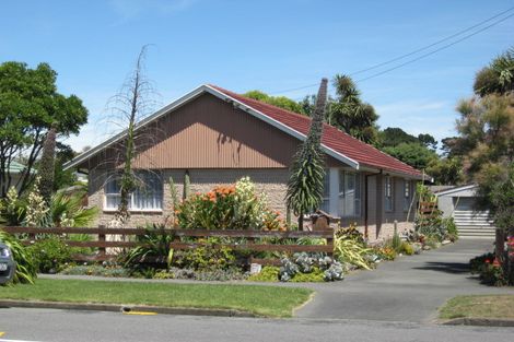 Photo of property in 386 Pine Avenue, South New Brighton, Christchurch, 8062