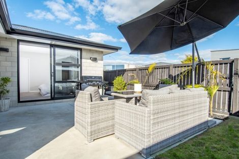 Photo of property in 3 Teachers Court, Papamoa Beach, Papamoa, 3118