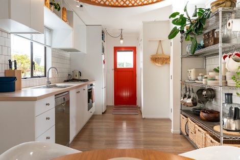 Photo of property in 4/85 Elizabeth Street, Mount Victoria, Wellington, 6011