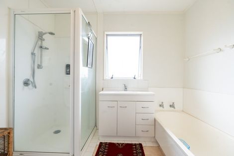 Photo of property in 9b Emma Place, Pukete, Hamilton, 3200