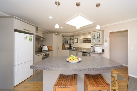 Photo of property in 17 Liberty Grove, Kelvin Grove, Palmerston North, 4414