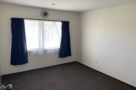 Photo of property in 92 Carrington Avenue, Silverdale, Hamilton, 3216