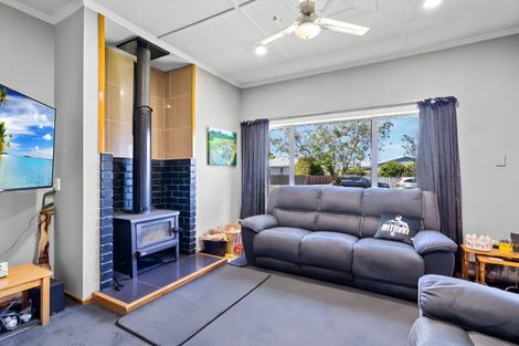 Photo of property in 52 Stobo Street, Grasmere, Invercargill, 9810