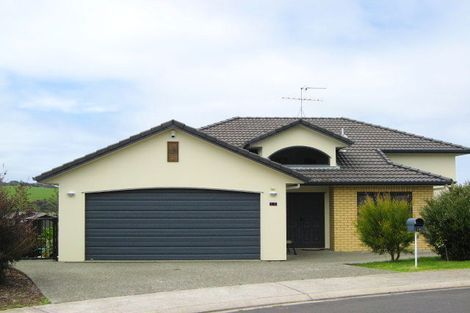 Photo of property in 16 Double Bay Place, Army Bay, Whangaparaoa, 0930