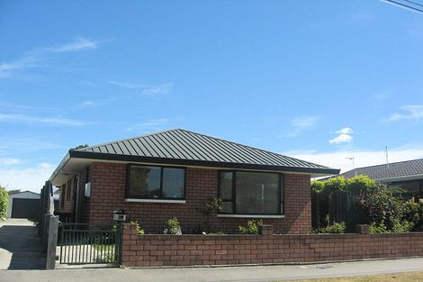 Photo of property in 2a Reginald Street, Burwood, Christchurch, 8083