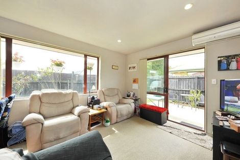Photo of property in 10/295 Pages Road, Wainoni, Christchurch, 8061